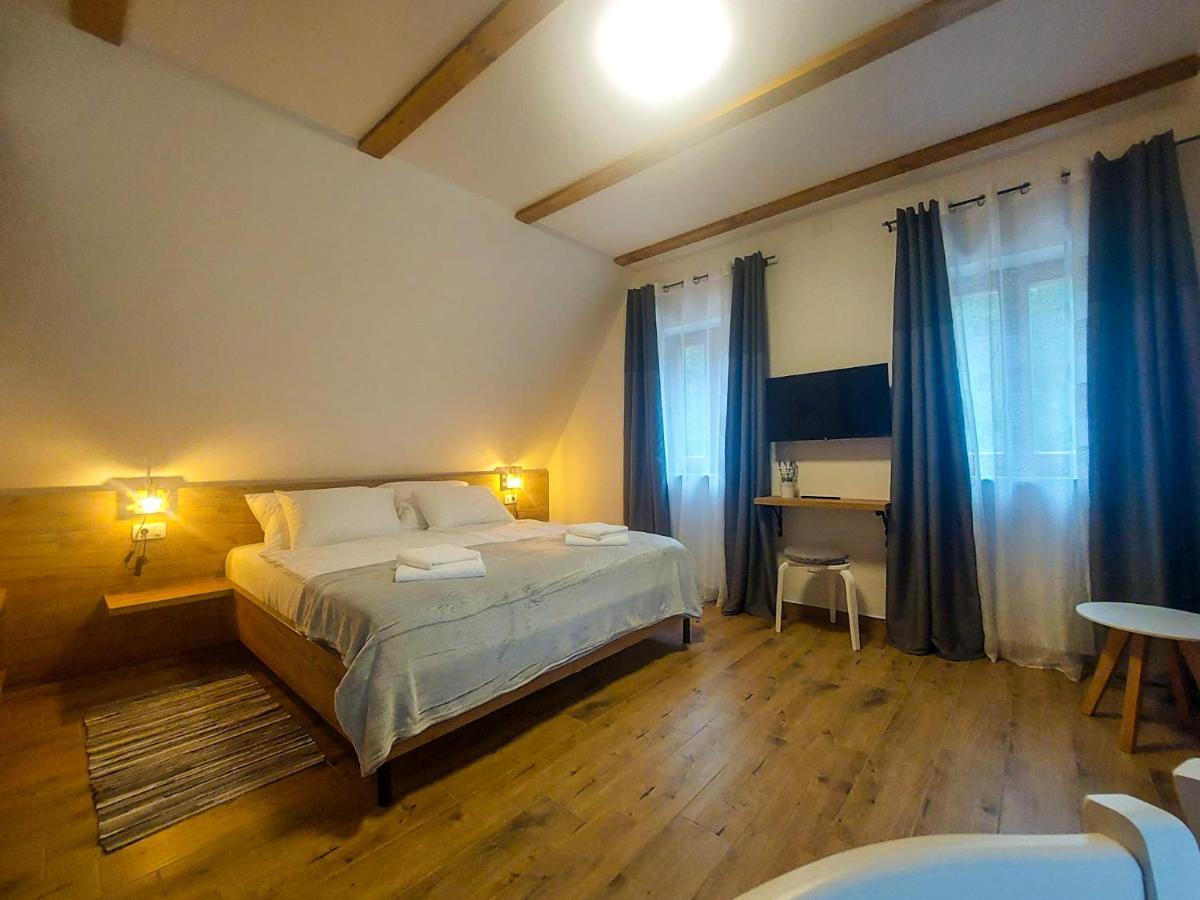Апартаменты Plitvice Story Плитвицкие озёра Экстерьер фото